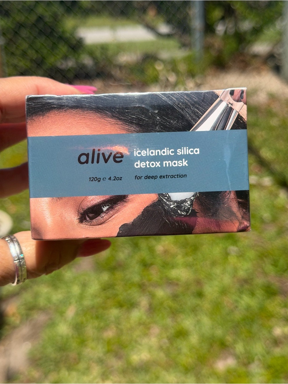 DEW OF THE GODS alive Icelandic Silica Detox Mask 4.2oz